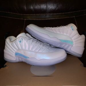 Jordan 12 low Easter size 12M DS